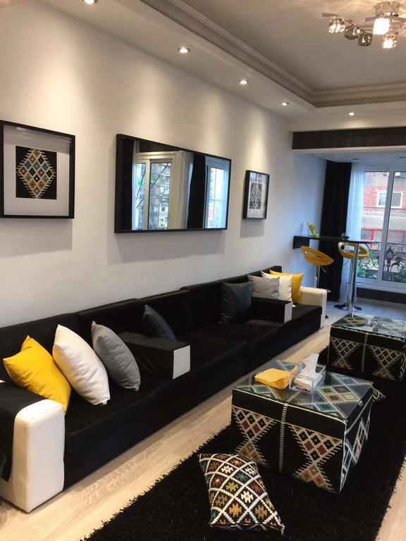 Luxury Mohandeseen Apartment Cairo Exterior foto